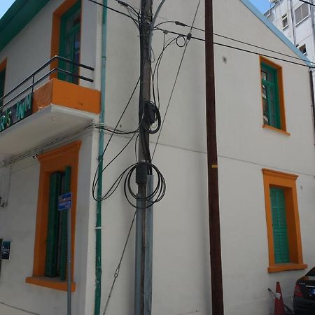 Harrys Inn Guesthouse Lárnaca Exterior foto